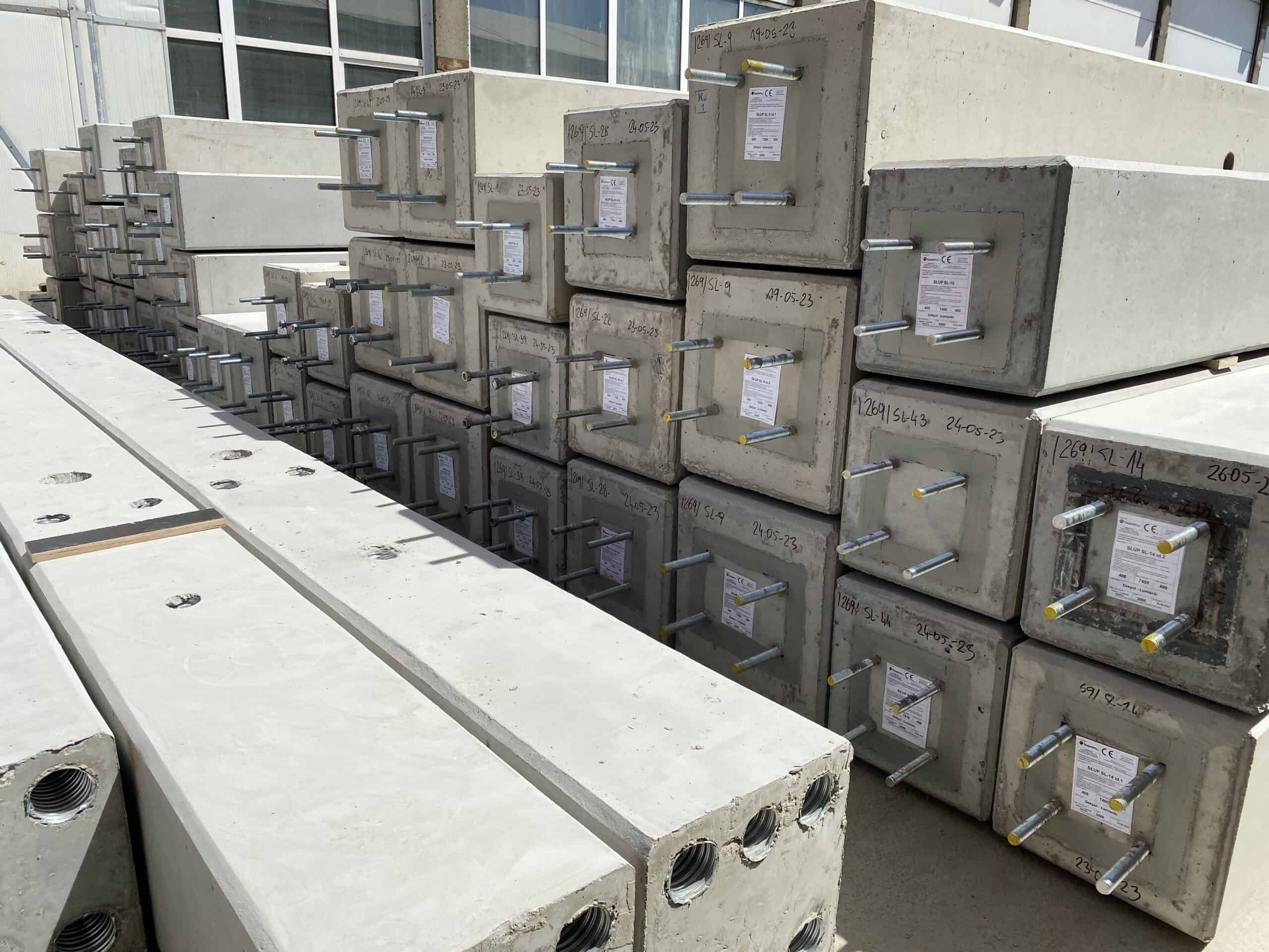 Słupy prefabrykowane w budownictwie mieszkaniowym i przemysłowym